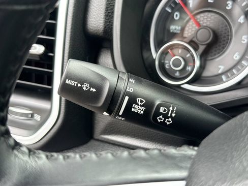 Used 2022 RAM 1500 Big Horn AWD/4WD image 16