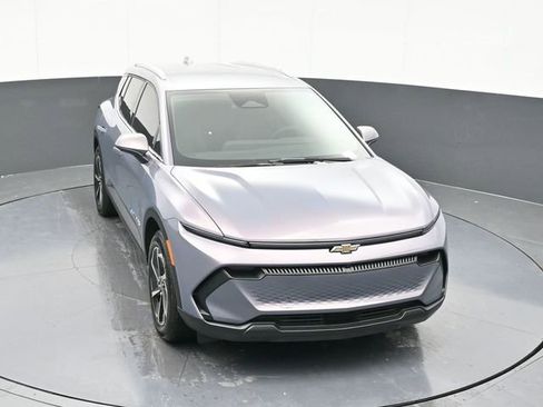 New 2026 Chevrolet Equinox EV LT image 58