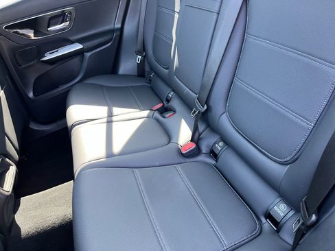 Certified 2026 Mercedes-Benz GLC 300 4MATIC image 13