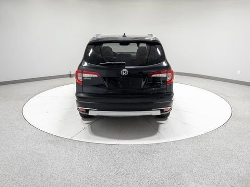 Used 2019 Honda Pilot Touring image 36