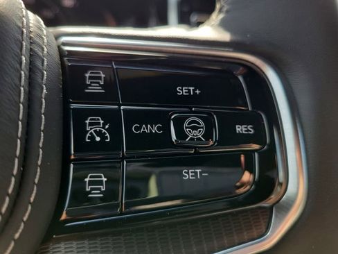 New 2026 Jeep Grand Wagoneer L Summit AWD/4WD image 21