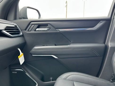 New 2026 GMC Acadia Elevation w/ Elevation Premium Package FWD image 38