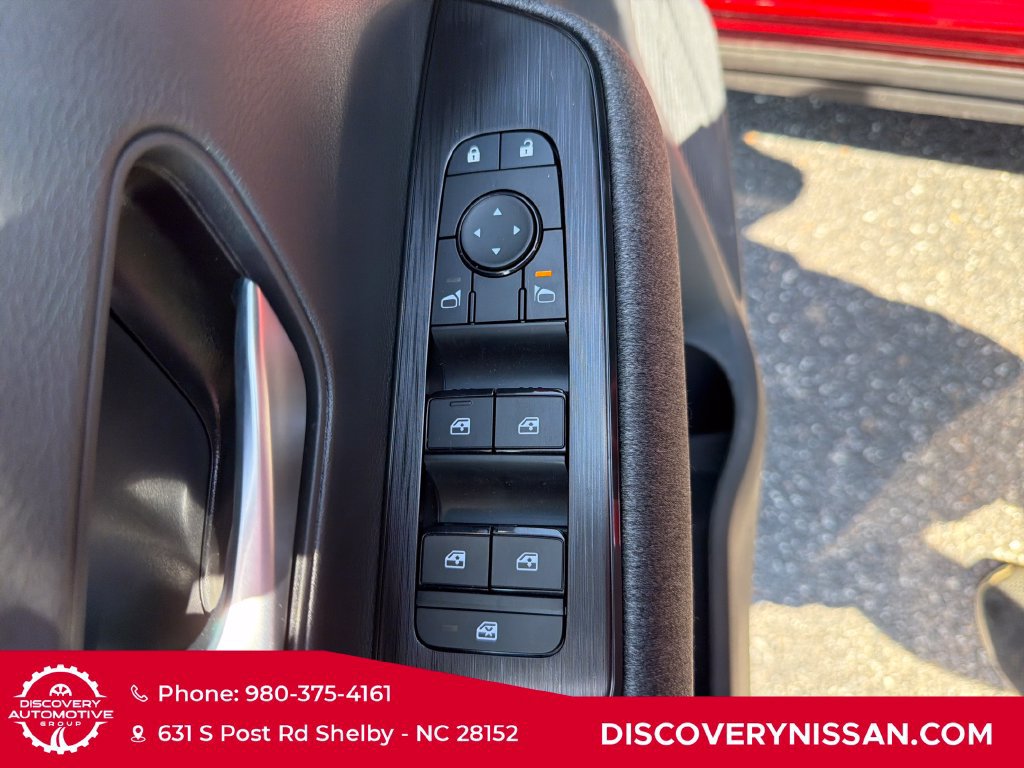 New 2026 Nissan Kicks SV w/ SV Premium Package AWD/4WD image 11