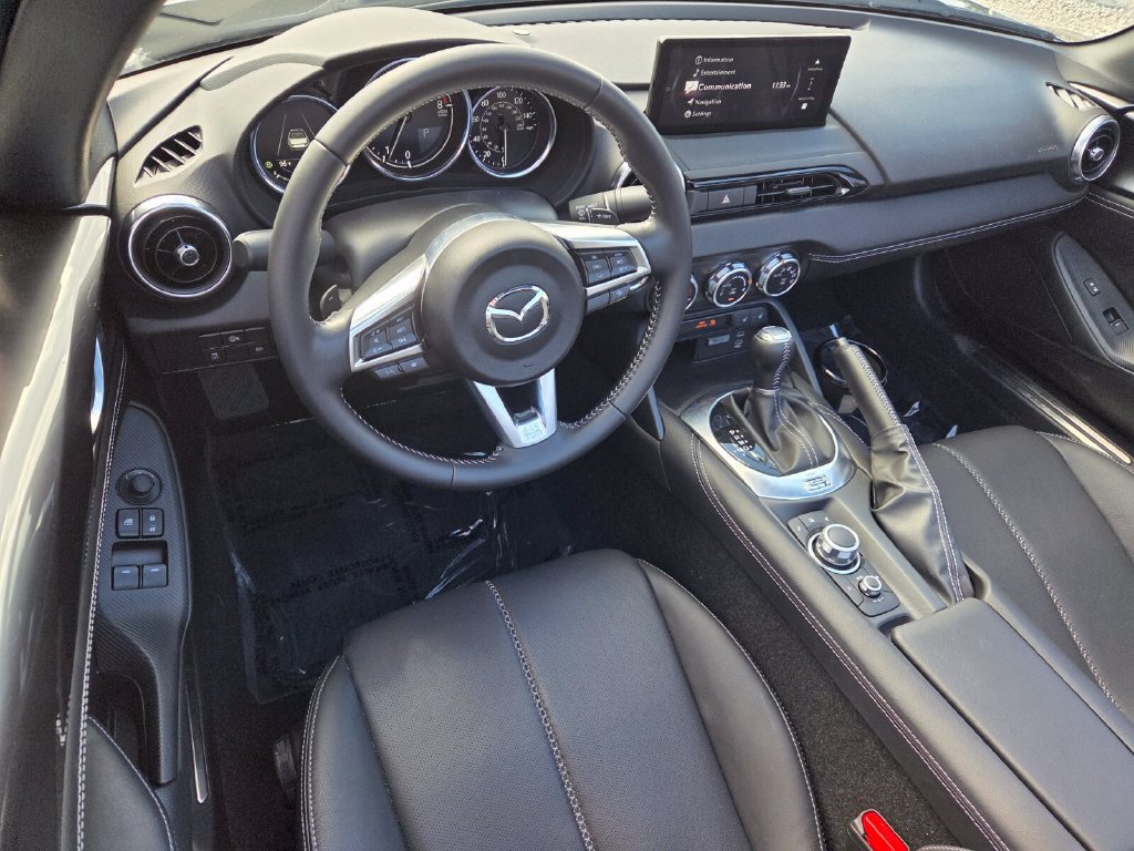Certified 2025 MAZDA MX-5 Miata Grand Touring RWD image 10