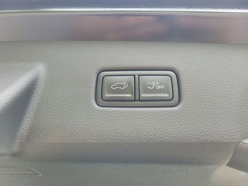 New 2026 Kia Carnival EX FWD image 15