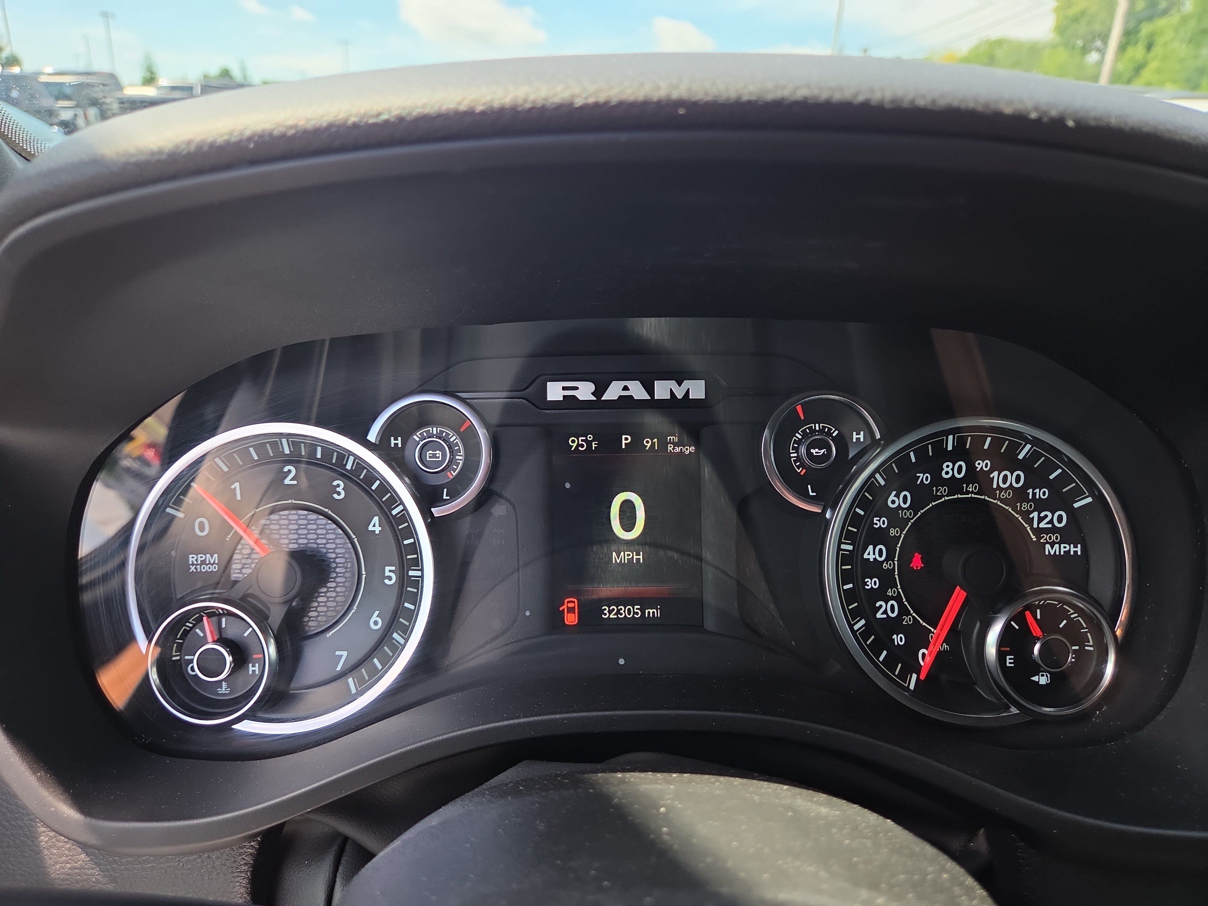 Used 2023 RAM 1500 Big Horn AWD/4WD image 4