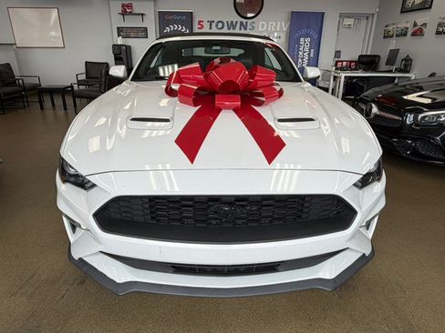 Used 2018 Ford Mustang Premium w/ Black Accent Package RWD image 11