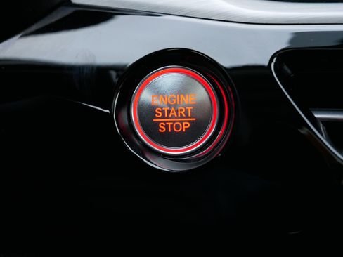 Used 2023 Acura MDX image 29