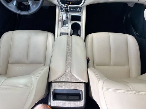 Used 2023 Nissan Murano SL w/ SL Moonroof Package AWD/4WD image 16