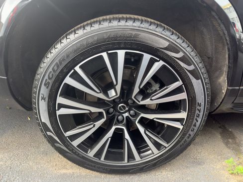 Certified 2023 Volvo XC90 T8 Plus image 10