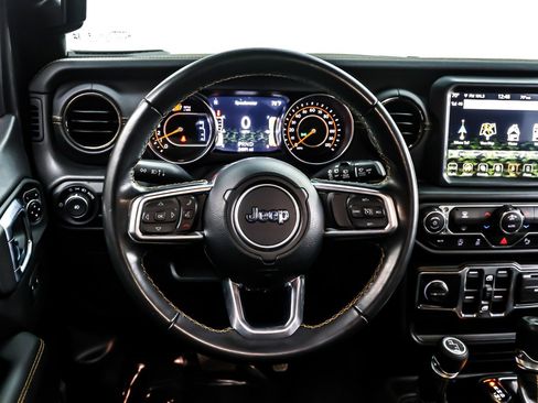 Used 2021 Jeep Wrangler Unlimited Sahara image 18