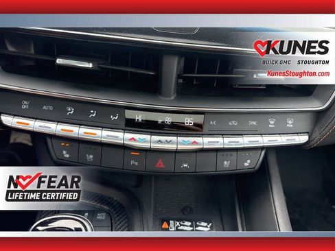 Used 2024 Cadillac CT5 V w/ Premium Package image 34