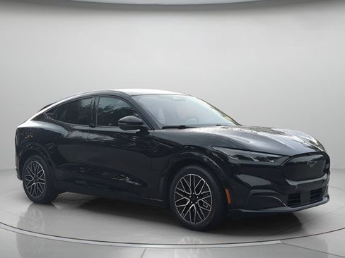 Certified 2024 Ford Mustang Mach-E Premium AWD/4WD image 38
