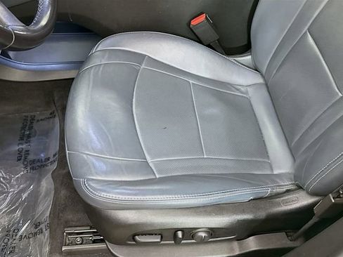 Used 2019 Buick Enclave Essence image 20