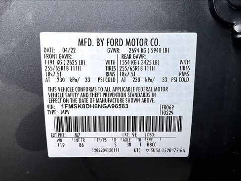 Used 2022 Ford Explorer XLT AWD/4WD image 34