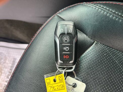 Used 2016 Ford Explorer Sport w/ Equipment Group 401A AWD/4WD image 23