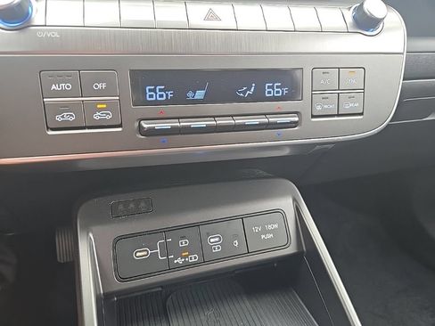 Certified 2026 Hyundai Kona SEL Premium AWD/4WD image 44