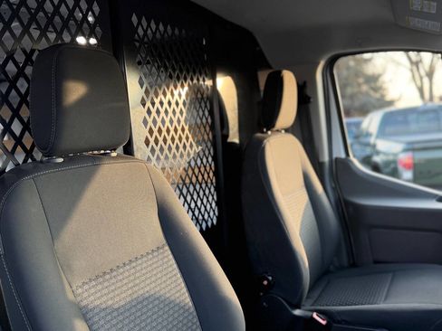 Used 2024 Ford Transit 250 Low Roof w/ Exterior Upgrade Package image 62