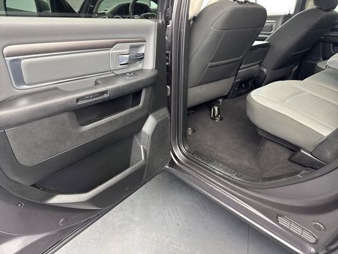 Used 2023 RAM 1500 Classic SLT w/ Protection Group AWD/4WD image 36