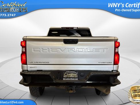 Used 2023 Chevrolet Silverado 2500 Custom w/ Custom Value Package image 7