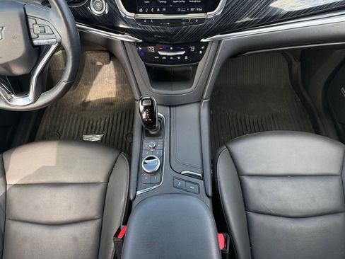 Certified 2024 Cadillac XT6 Premium Luxury w/ LPO, Floor Liner Package AWD/4WD image 24