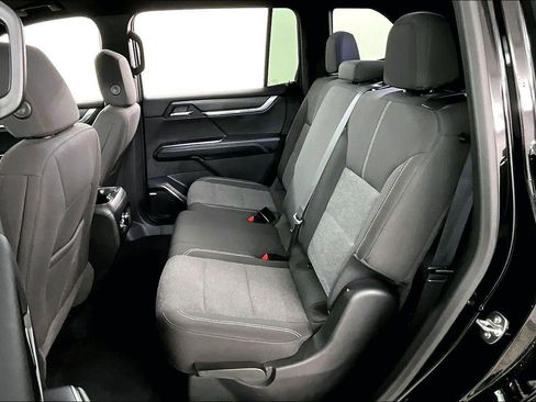 Used 2025 GMC Acadia Elevation image 22