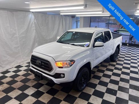 Used 2020 Toyota Tacoma SR5 image 6