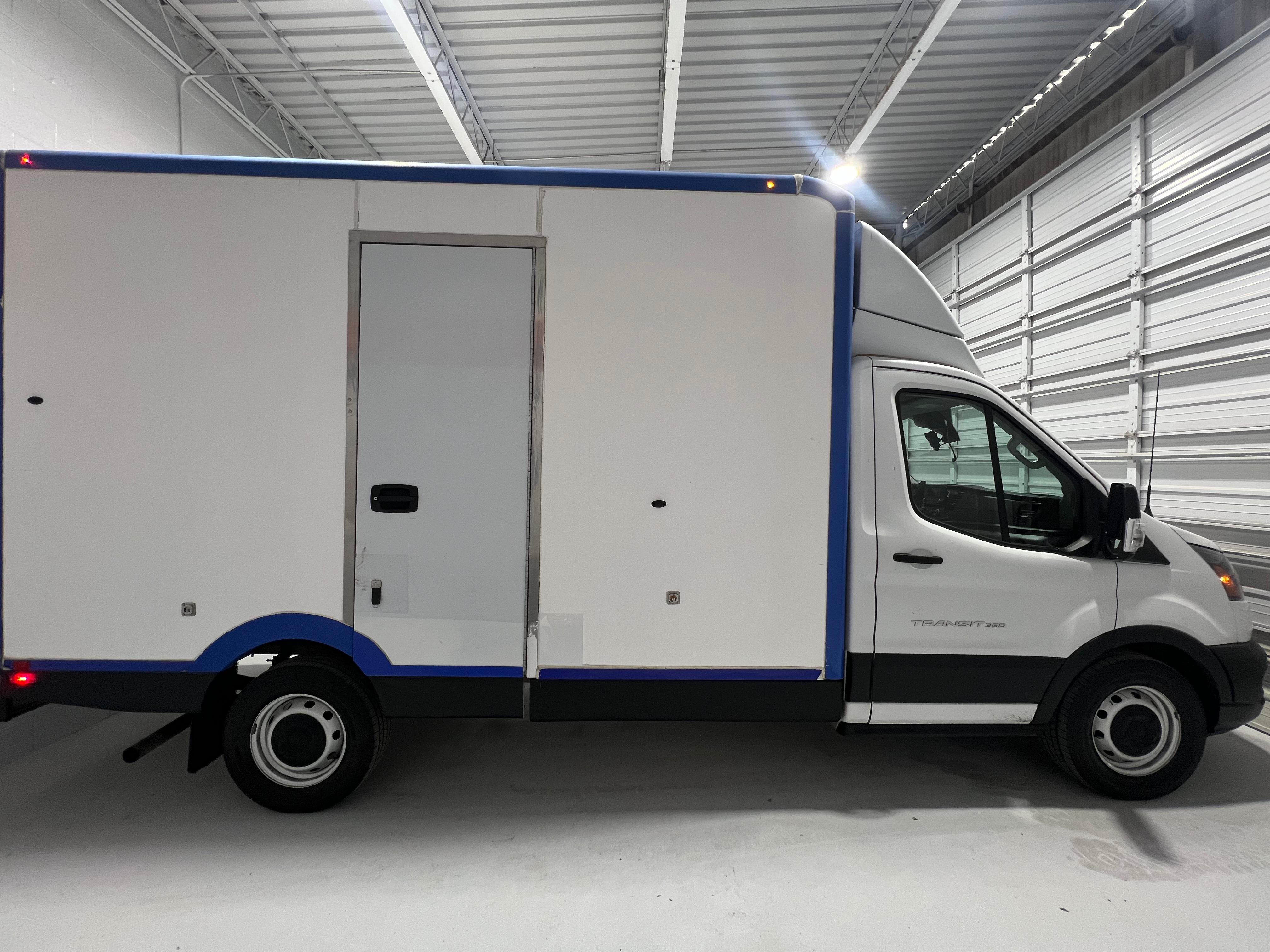 Used 2022 Ford Transit 350 w/ Upfitter Package RWD image 7