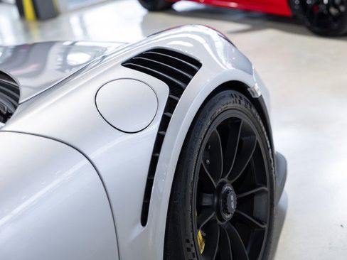 Used 2016 Porsche 911 GT3 RS image 24