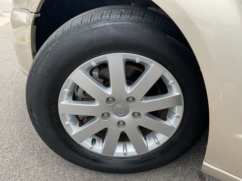 Used 2016 Chrysler Town & Country Touring w/ Driver Convenience Group image 51