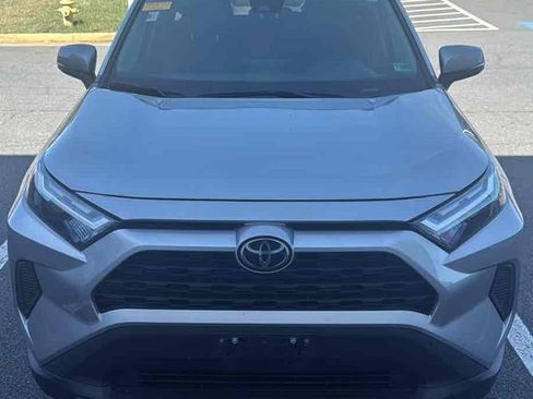 Used 2023 Toyota RAV4 XLE w/ Convenience Package image 2