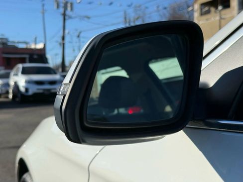 Used 2015 BMW 535i xDrive Sedan image 17