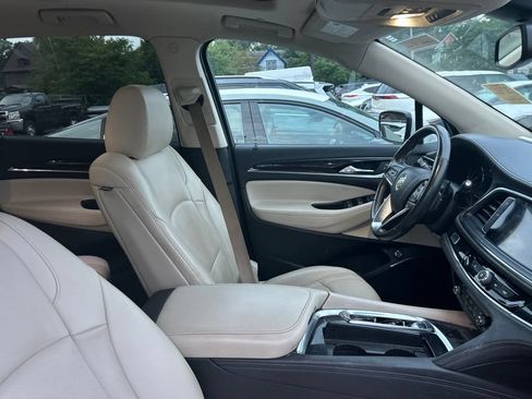Used 2019 Buick Enclave Premium FWD image 10