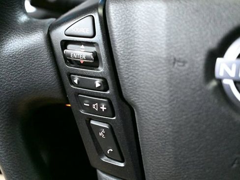 Used 2022 Nissan Frontier SV w/ Technology Package image 46