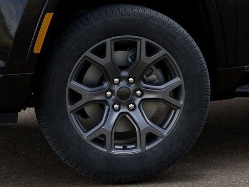 New 2026 Jeep Grand Wagoneer Limited AWD/4WD image 8