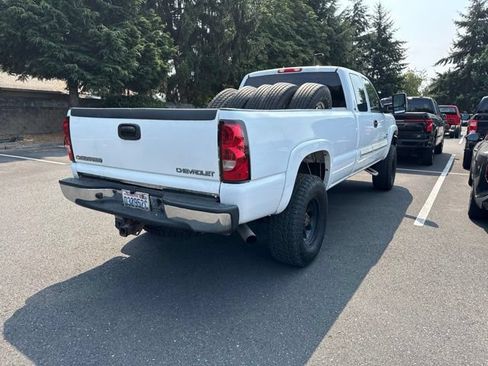 Used 2003 Chevrolet Silverado 2500 LS AWD/4WD image 3