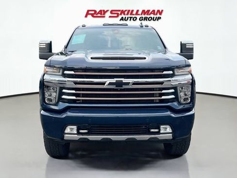 Used 2022 Chevrolet Silverado 2500 High Country w/ Z71 Off-Road Package AWD/4WD image 2