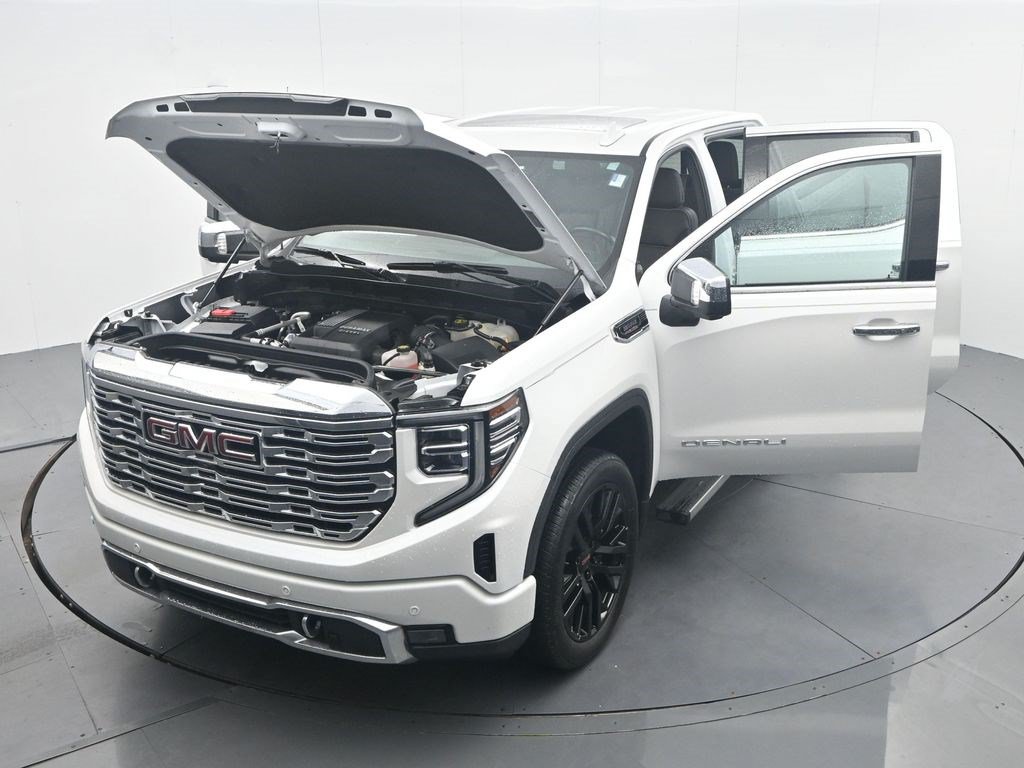 Used 2022 GMC Sierra 1500 Denali w/ Denali Reserve Package RWD image 40
