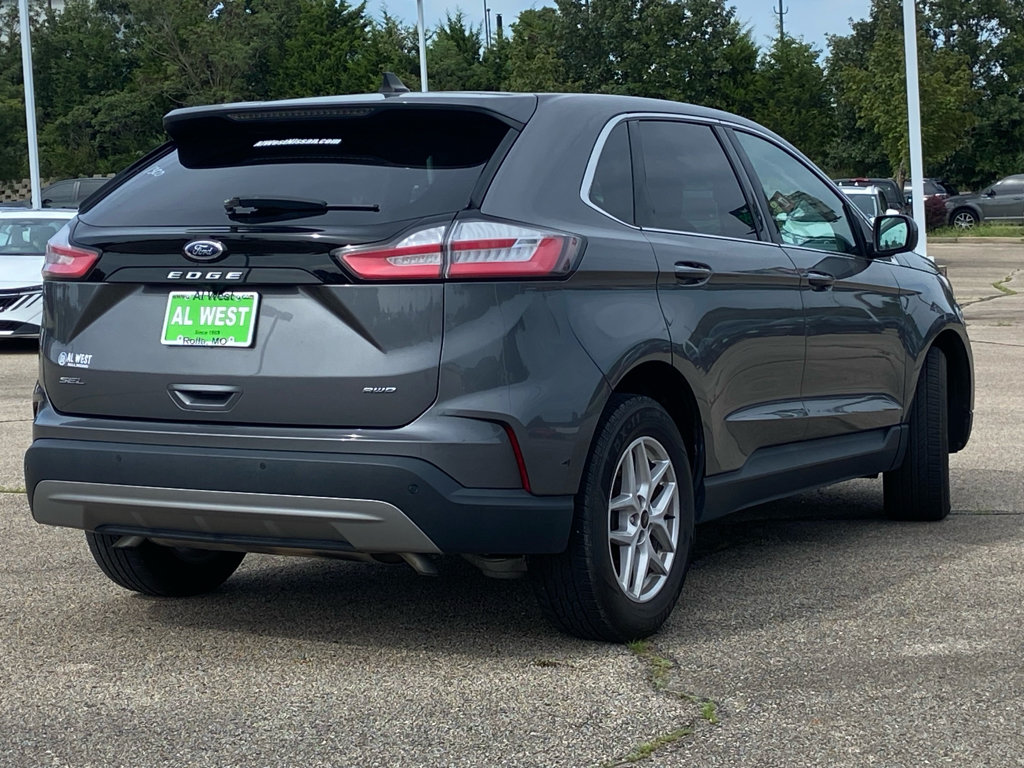 Used 2024 Ford Edge SEL AWD/4WD image 3