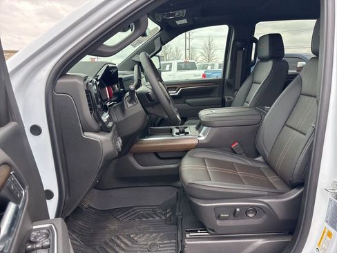 New 2026 Chevrolet Silverado 2500 High Country w/ High Country Premium Package AWD/4WD image 12