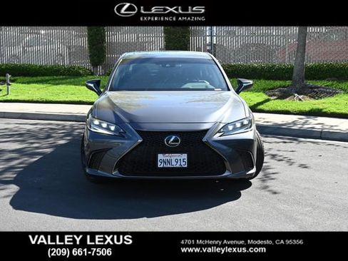 Used 2024 Lexus ES 300h F Sport w/ Accessory Package (Z2) FWD image 2