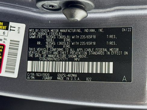 Used 2022 Toyota Highlander XLE image 33