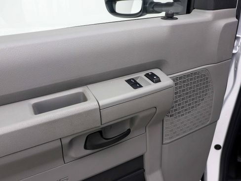Used 2023 Ford E-350 and Econoline 350 Super Duty w/ Power Windows & Locks Group RWD image 18