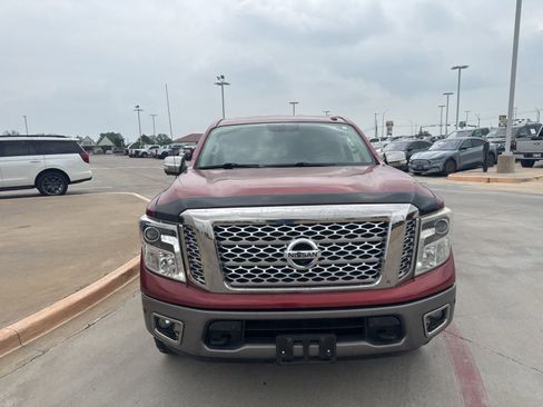 Used 2017 Nissan Titan Platinum Reserve RWD image 2