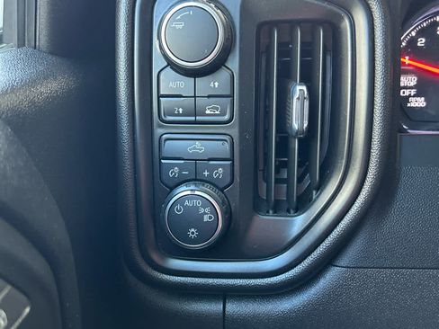 Used 2023 Chevrolet Silverado 1500 Custom AWD/4WD image 13