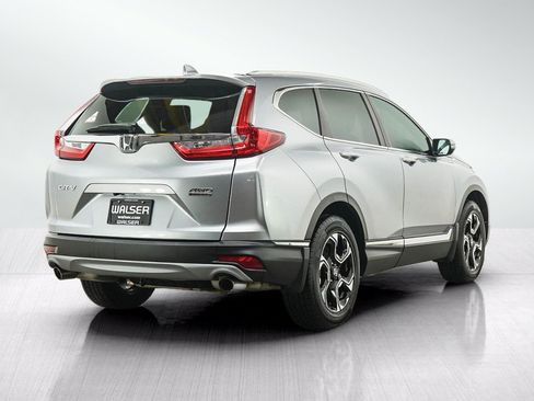Used 2017 Honda CR-V Touring image 5