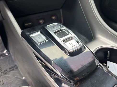 Used 2023 Hyundai Sonata SE FWD image 42