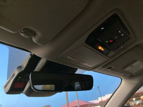 Certified 2024 Toyota Grand Highlander XLE image 25