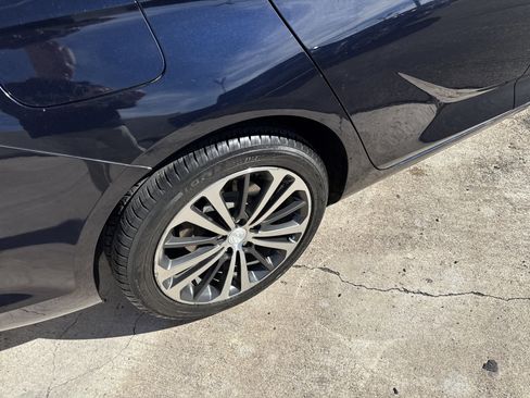 Used 2018 Buick Regal Preferred image 9