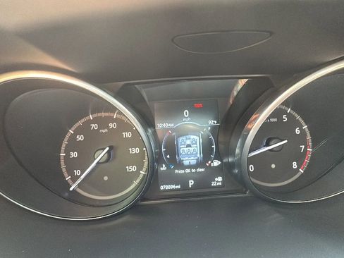 Used 2017 Land Rover Discovery Sport HSE Luxury AWD/4WD image 27